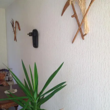 L'hote Antique Bed & Breakfast